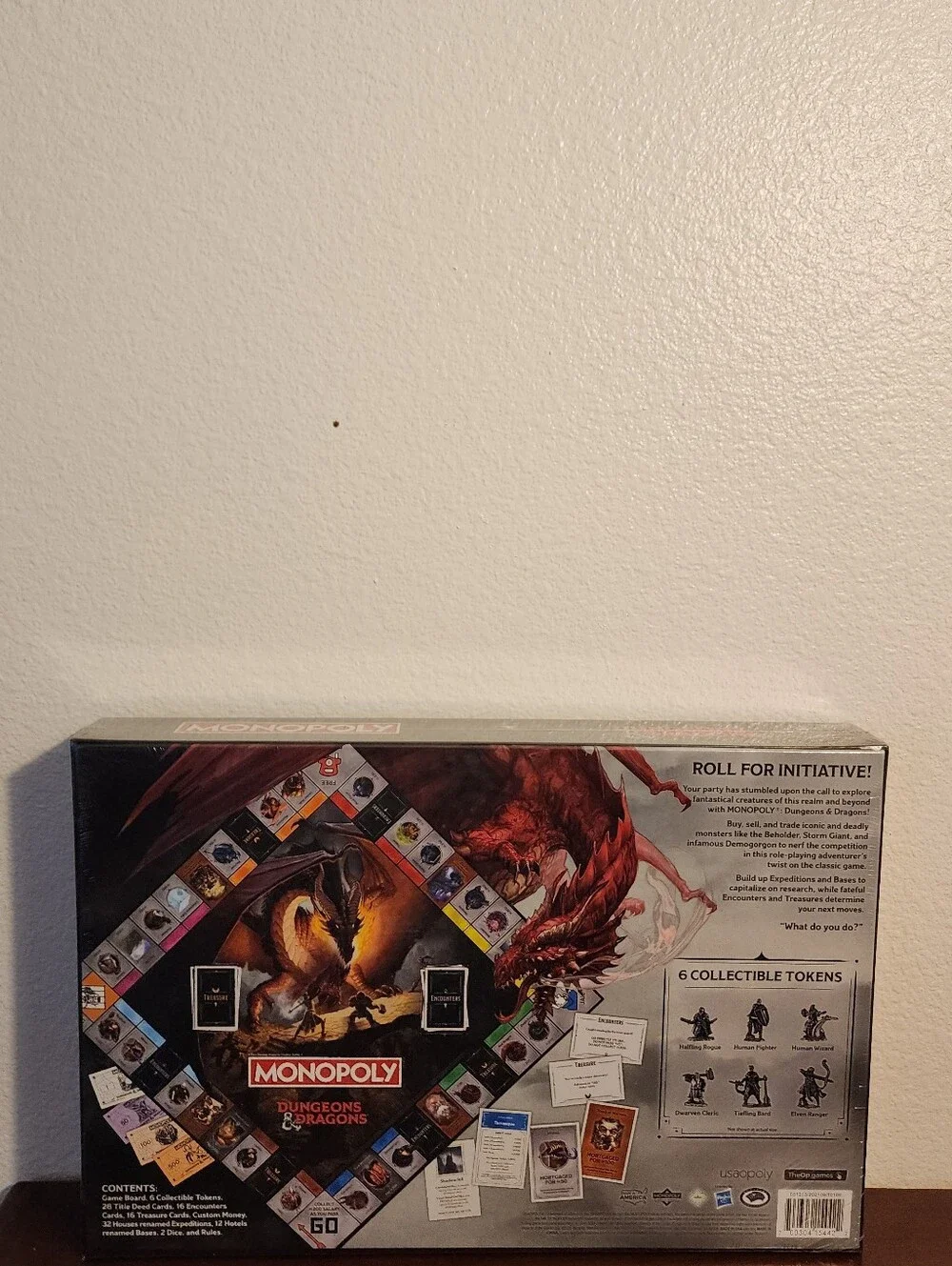 Monopoly Dungeons & Dragons Board Game - Red and Black Box
